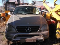 Photo for Mercedes-Benz ML320 